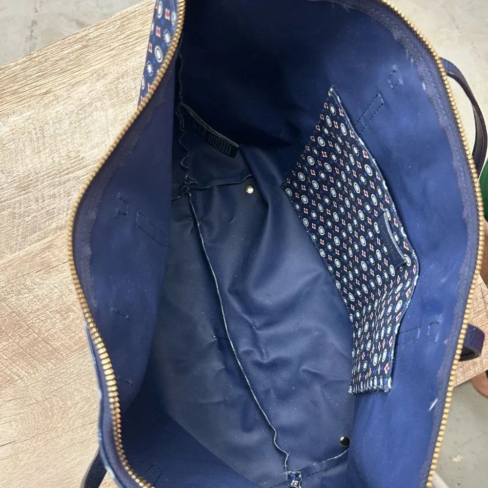 Lauren Ralph Lauren Chadwick Medium Tote - Picture 3 of 8